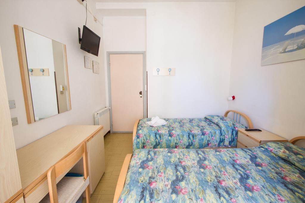 Hotel Hamburg 西尼加利亚 外观 照片