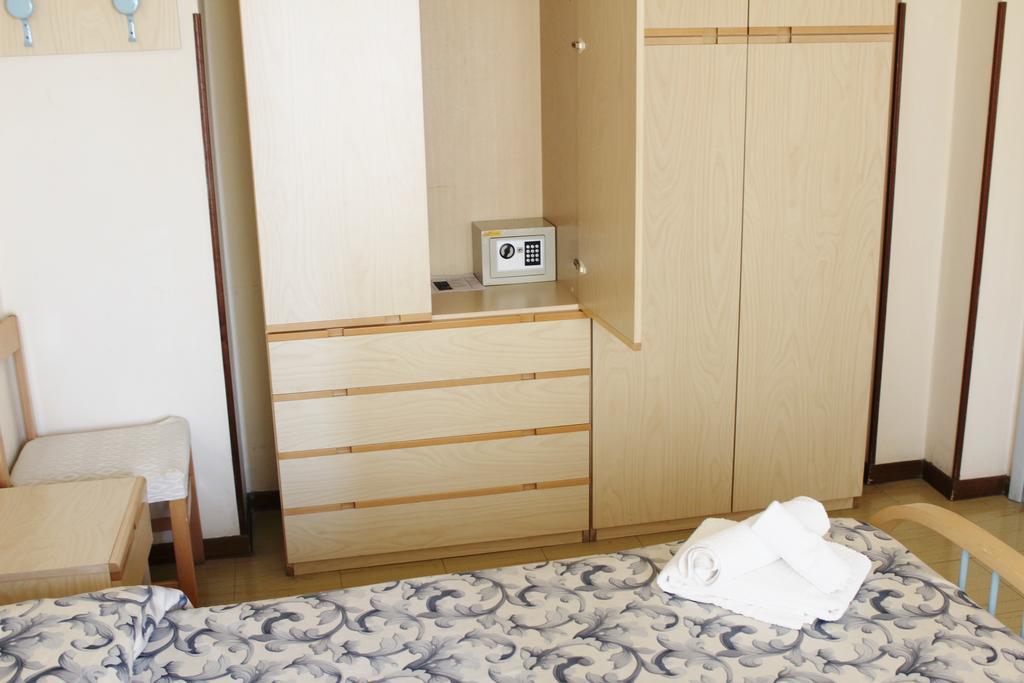 Hotel Hamburg 西尼加利亚 外观 照片